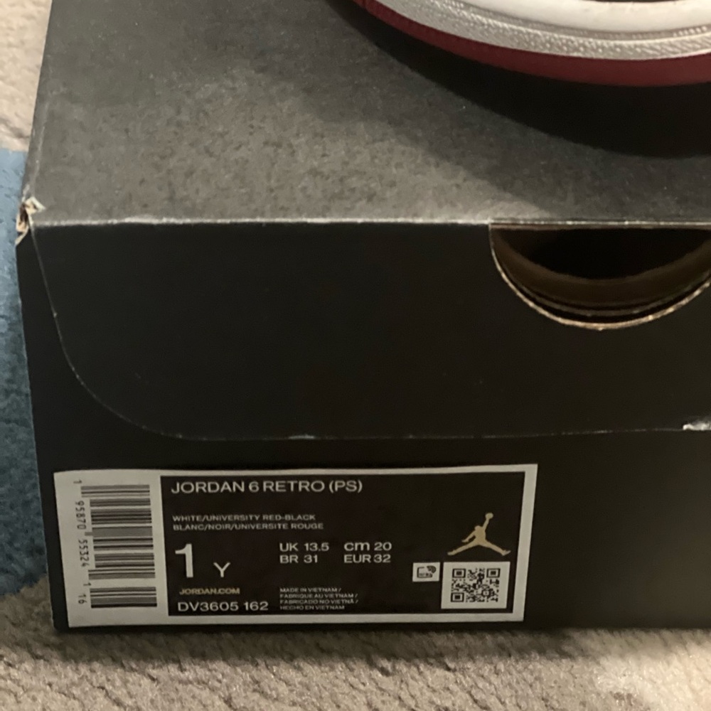 SOLD…LIKE NEW*** Jordan Retro 1, in black, white, and red. Size 1 - Picture 6 of 6
